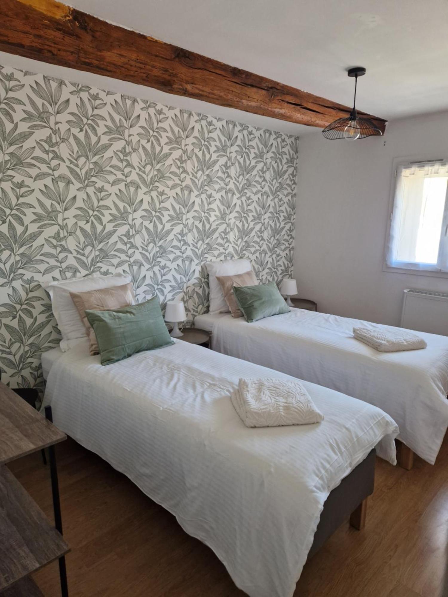 Maisons Cosy De Village Gurgy Esterno foto
